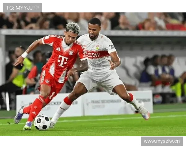 拜仁中场一断就崩，防线脱节问题藏不住了